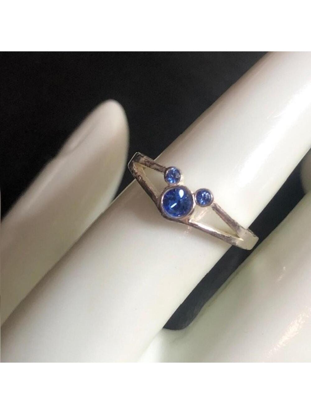 B0375 Disney Sterling Silver 925 Blue Crystal Mickey mouse Open Band Ring sz 7